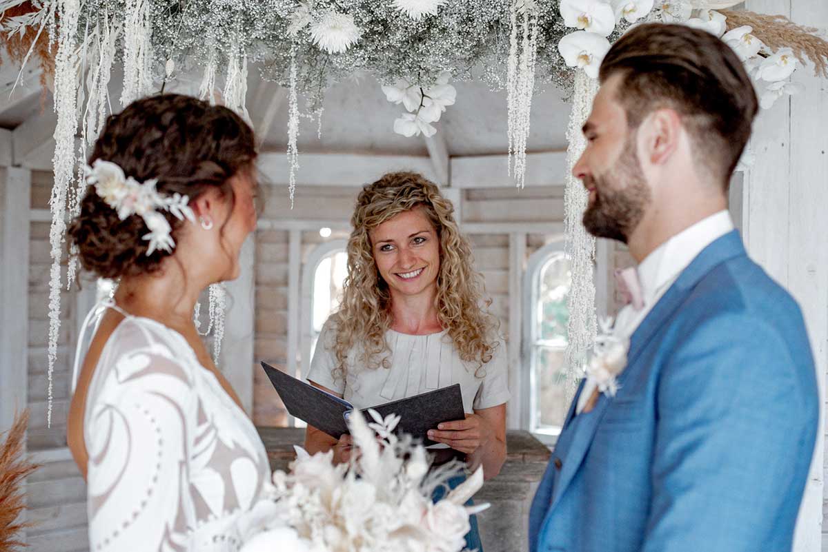 Anne Fraune · Sängerin & Traurednerin
