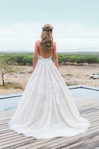 Kaufen sie Ihr Brautkleid bei Brautmoden Häuser