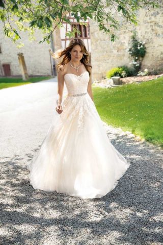 Brautkleid Berlin, Potsdam und Brandenburg von Kleemeier