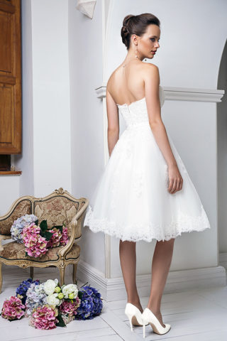 Brautkleid Brandenburg von Avorio Vestito, 2x in Brandenburg