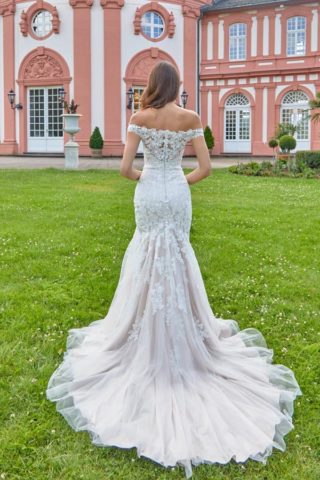 Brautkleid von Diane Legrand in Berlin