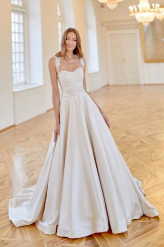 Brautkleid von Diane Legrand in Berlin