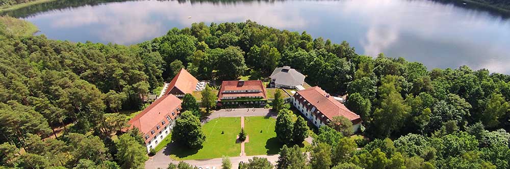 Hochzeit am See im Hotel Döllnsee Schorfheide in Templin