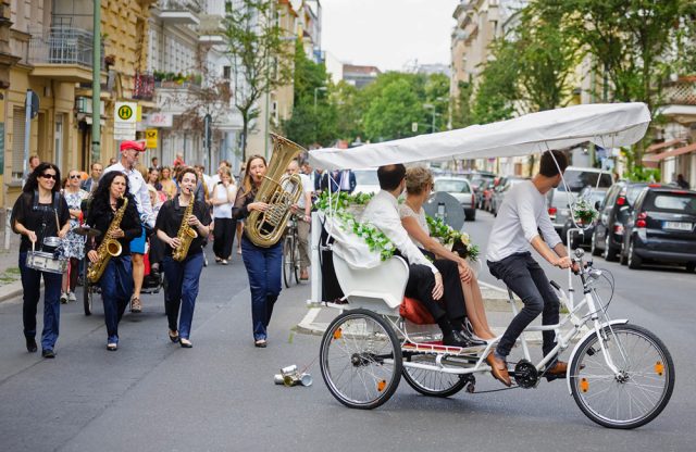 BrassAppeal mobile Frauenband